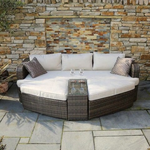Outdoor Wicker 4-piece Daybed Set with Side Table