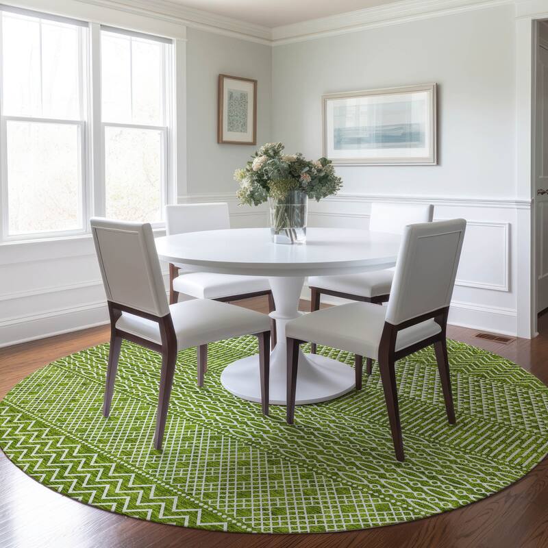 Machine Washable Indoor/ Outdoor Modern Stripes Chantille Rug