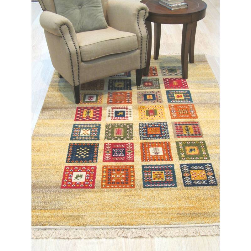 Beige Bohemian Oriental Gabbeh Rug - Soft, hand-knotted rug with playful Bohemian design. - N/A