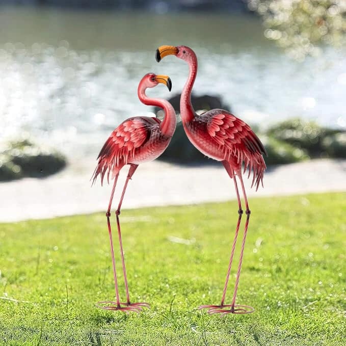 Glitzhome Metal Standing Flamingo Garden Statue with Stakes Yard Art Sculpture Porch Decor