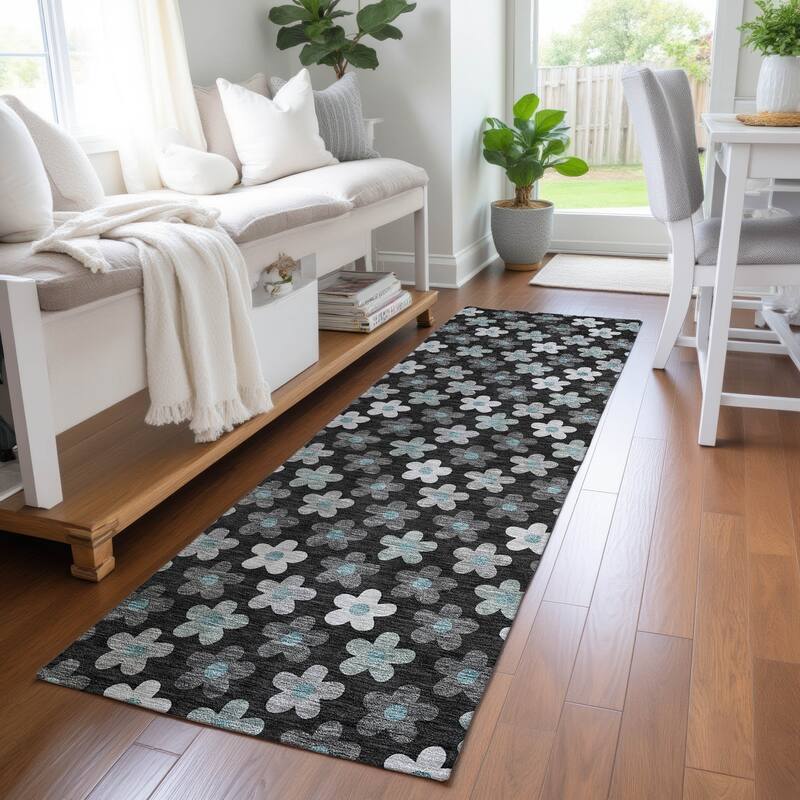 Machine Washable Indoor/ Outdoor Floral Kechi Chantille Rug