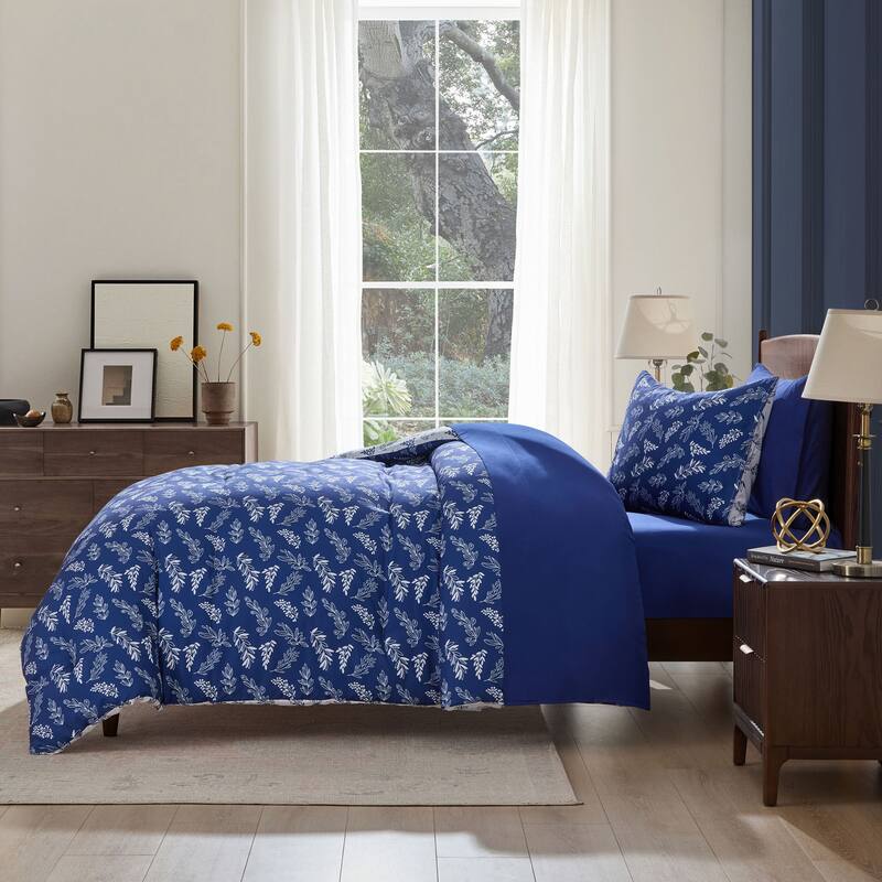 Empyrean 7 Pc Botanical Comforter Set with Sheets, Soft Breathable Lightweight Bedding Bag