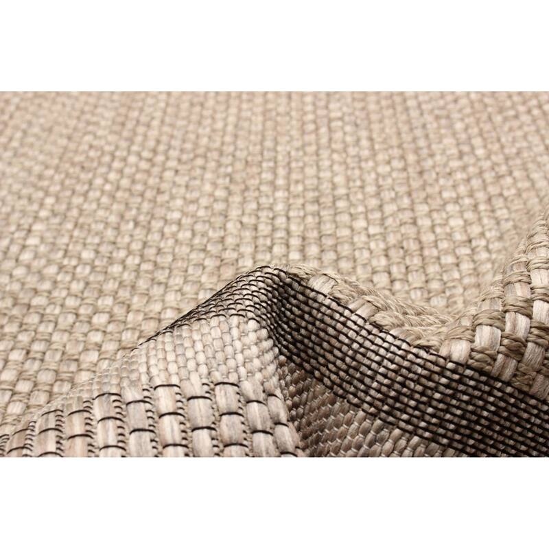ECARPETGALLERY Machine Woven Brooks Taupe Area Rug