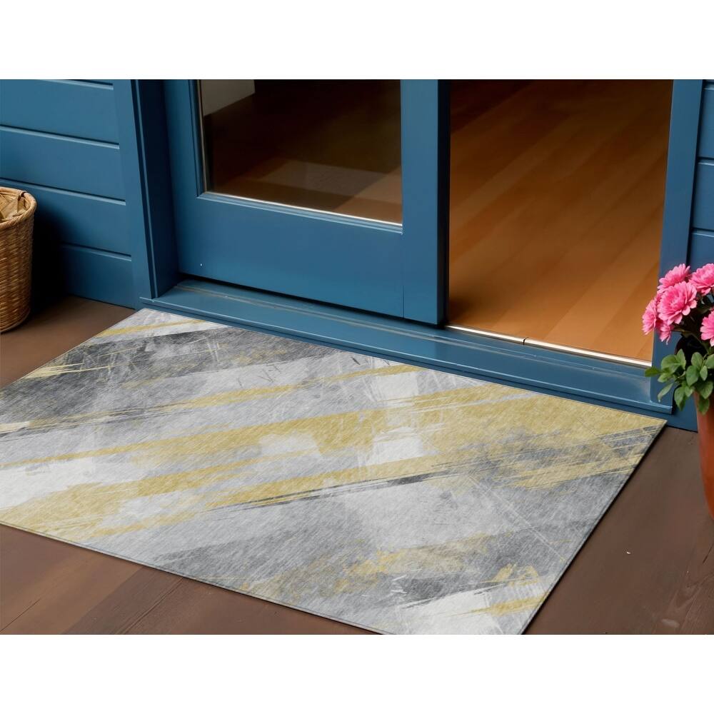 HomeRoots Striped Transitional Rectangle Outdoor Rug