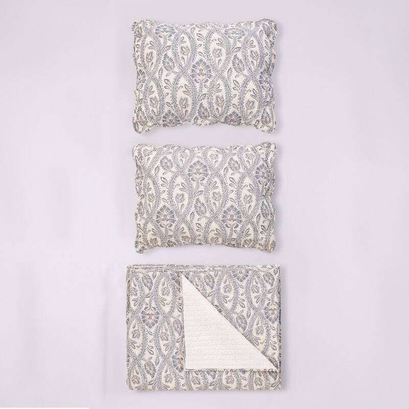 Spartina 449 Jonas Hundred 3-Piece All Cotton Scalloped Quilt Set