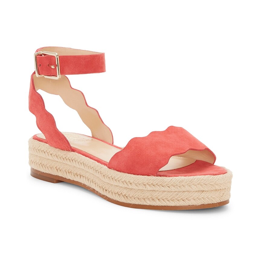 kamperla vince camuto