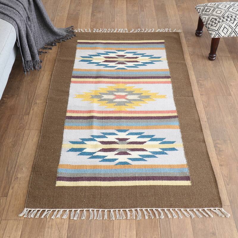 Novica Handmade Home Diamonds Wool Area Rug (3X5) - 3' x 5' Oval