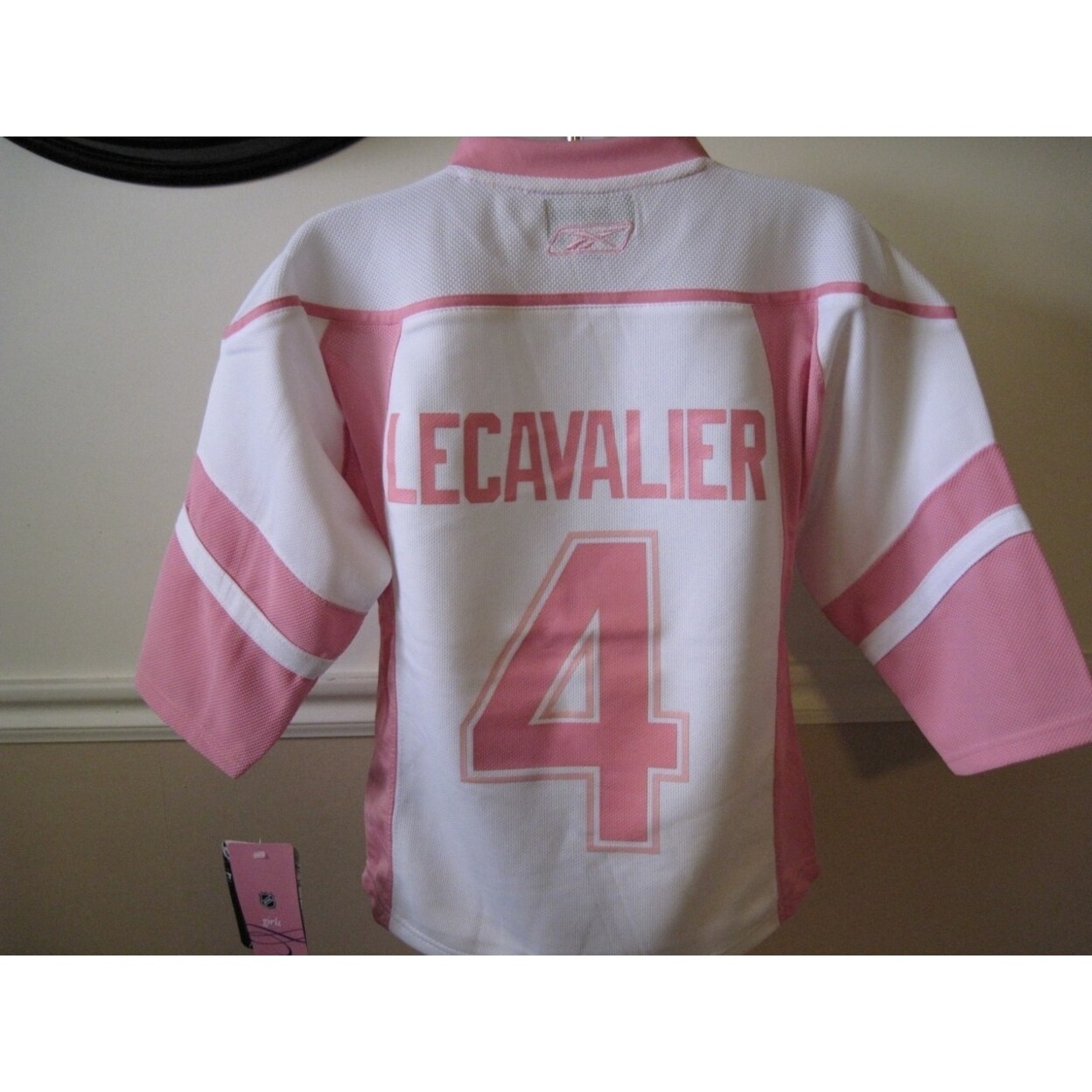 pink tampa bay lightning shirt