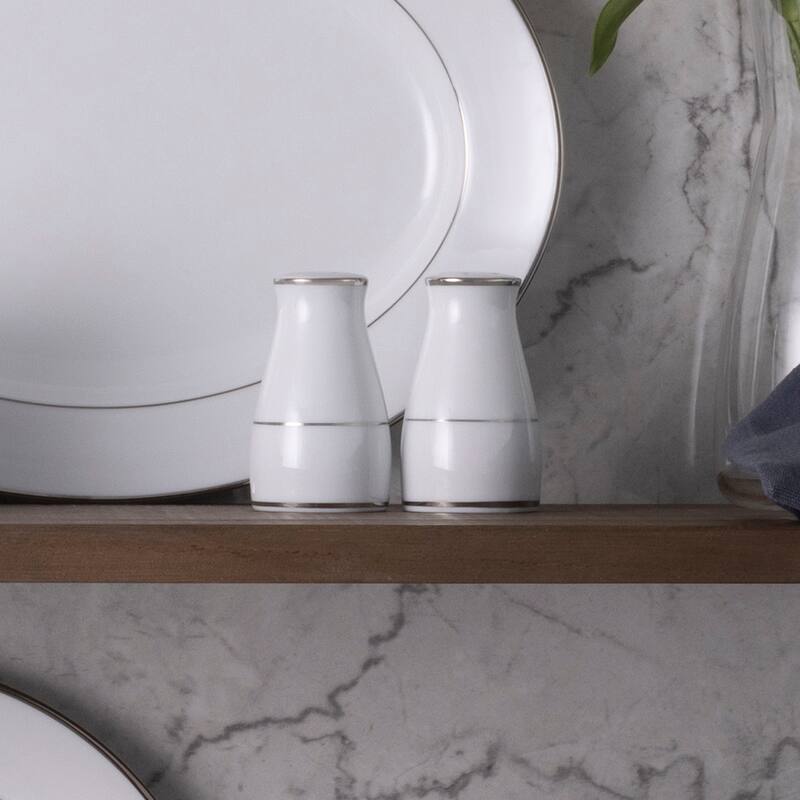 Noritake Spectrum Salt & Pepper, 3-1/4"