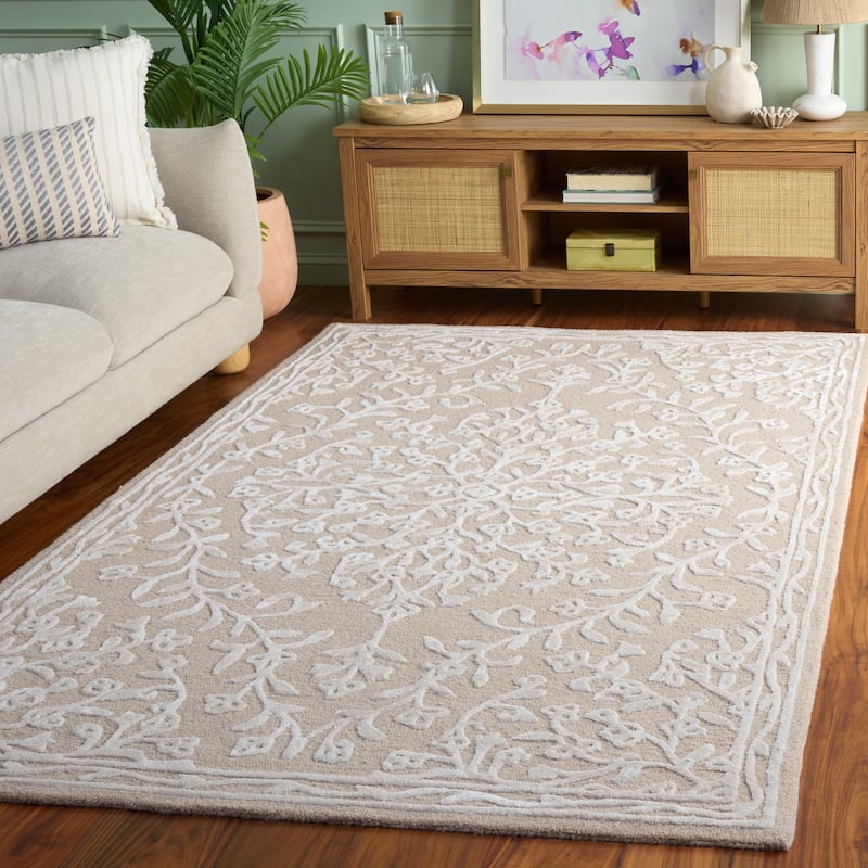 SAFAVIEH Handmade Glamour Gudbjorg Floral Viscose Rug