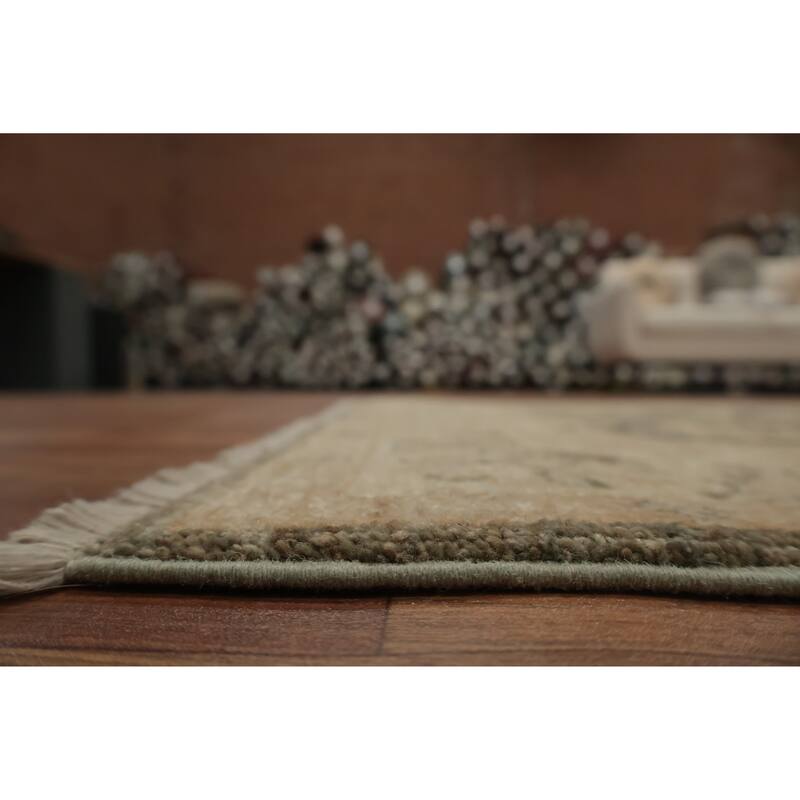 Hand Knotted Oriental 100% Wool Carpet Traditional Floral Brown Peshawar Area Rug - 4' 0'' X 2' 9''