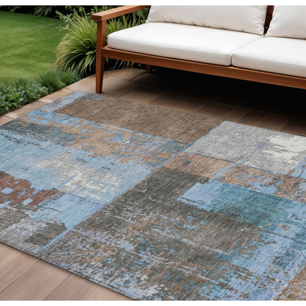 HomeRoots Abstract Transitional Rectangle Outdoor Rug