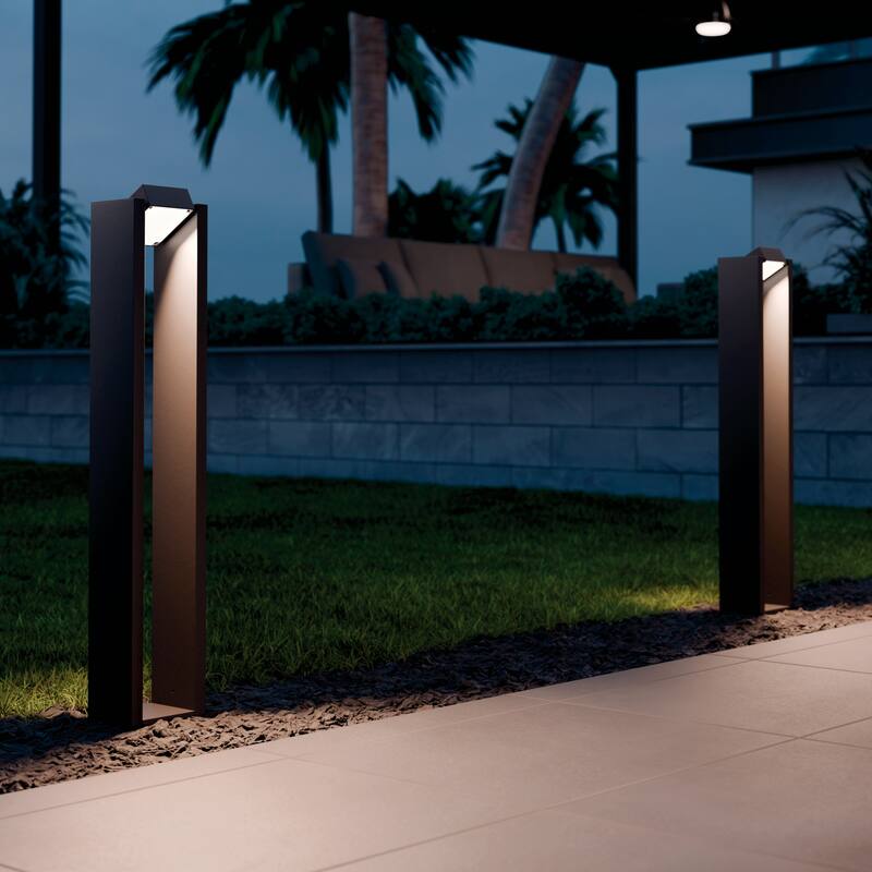 Kichler Lighting 12 Volt 3000K LED 25.4" Aimed Bollard in Textured Black - 25.4