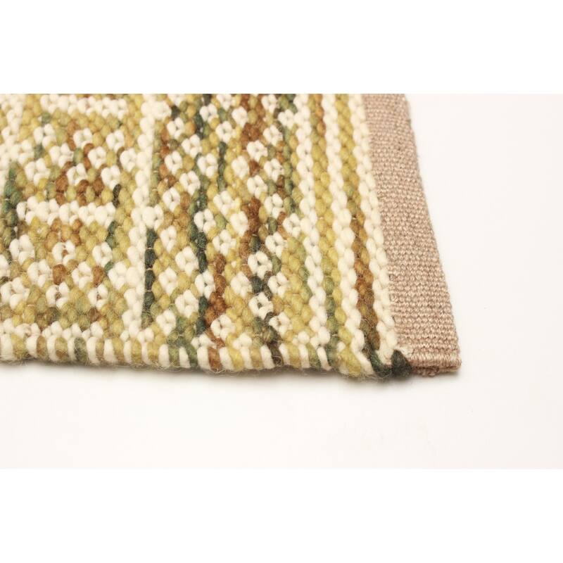 Sienna Olive Rug 4'10" x 8'2" - 4'10 x 8'2