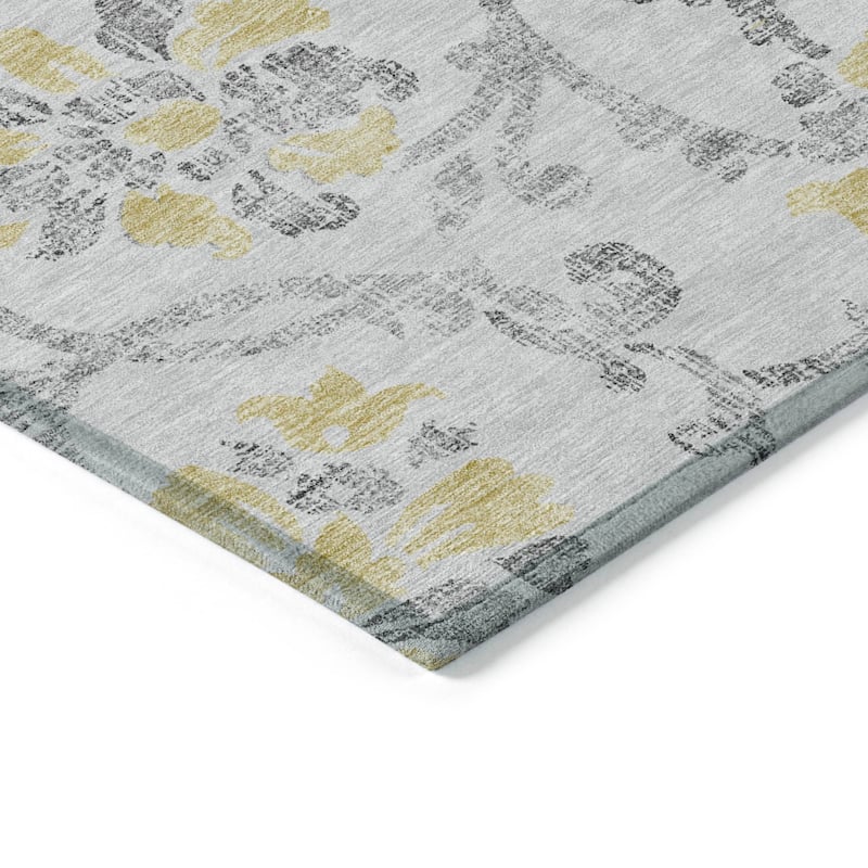 Machine Washable Indoor/ Outdoor Chantille Scroll Floral Rug