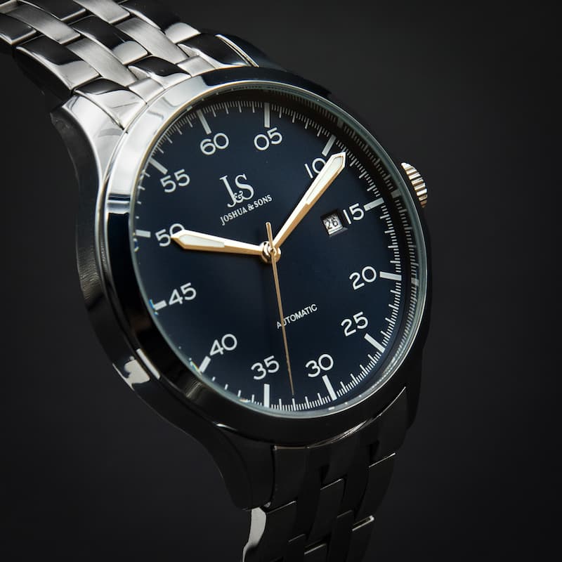 Joshua & Sons Men's Date Automatic Stainless Steel Bracelet Watch