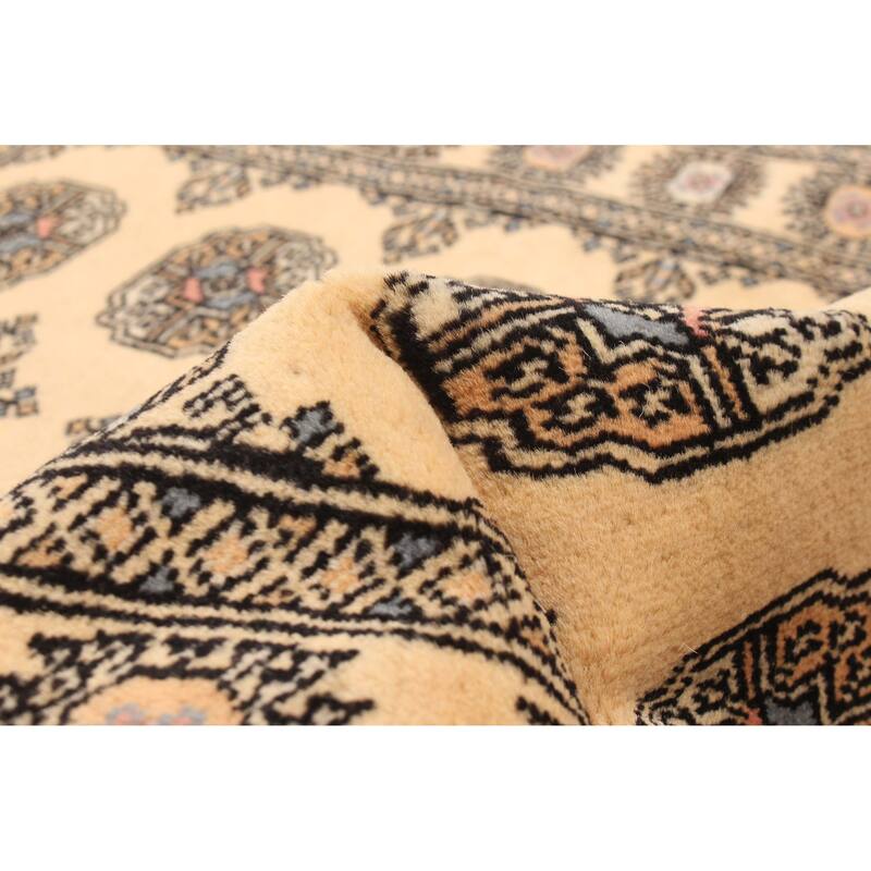ECARPETGALLERY Hand-knotted Peshawar Bokhara Beige Wool Rug - 3'1 x 5'4