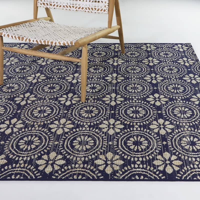 Edmond Vintage Medallion Area Rug - 7'10" x 10' - Navy Blue
