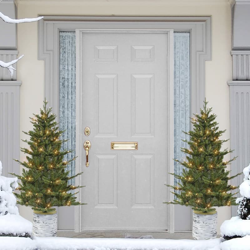 Puleo International 4.5 ft. Pre-Lit Potted Tree - 4.5 Foot