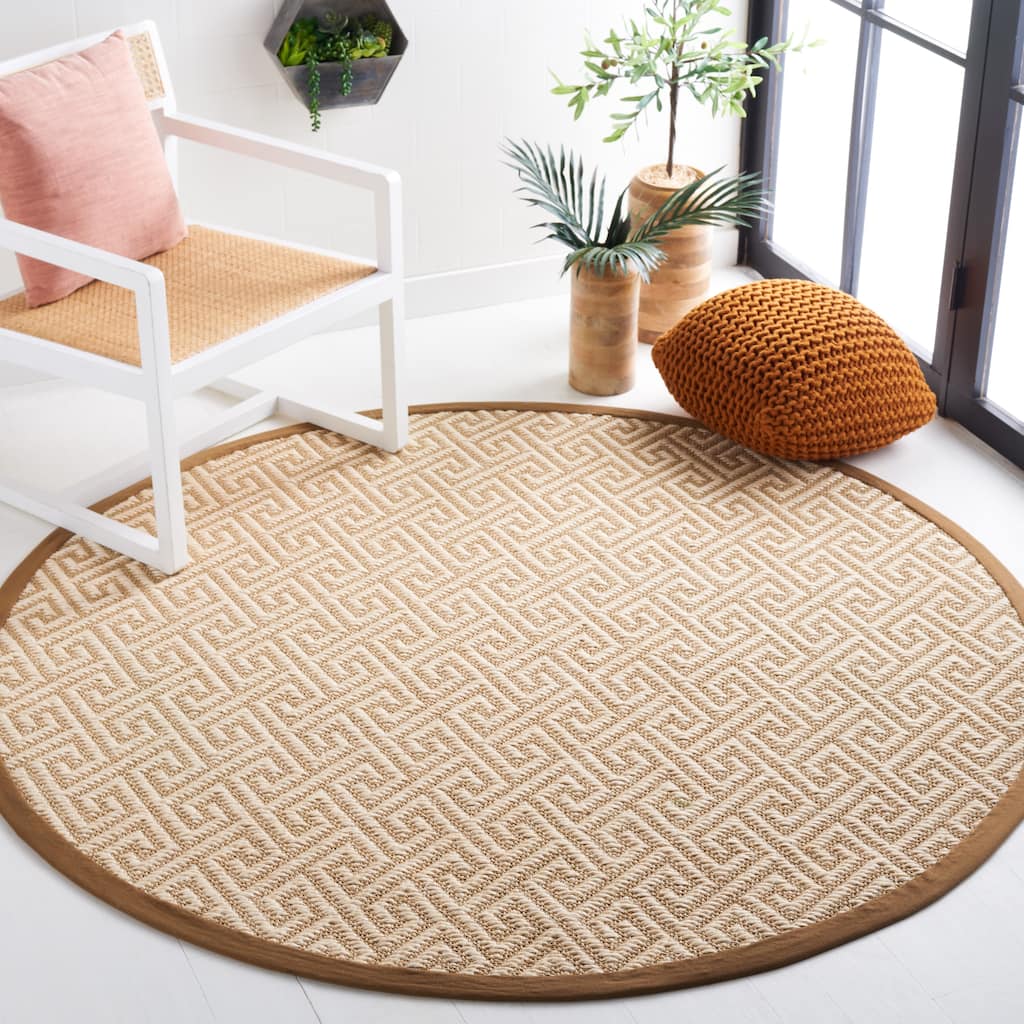 SAFAVIEH Natural Fiber Vernice Greek Key Sisal Rug