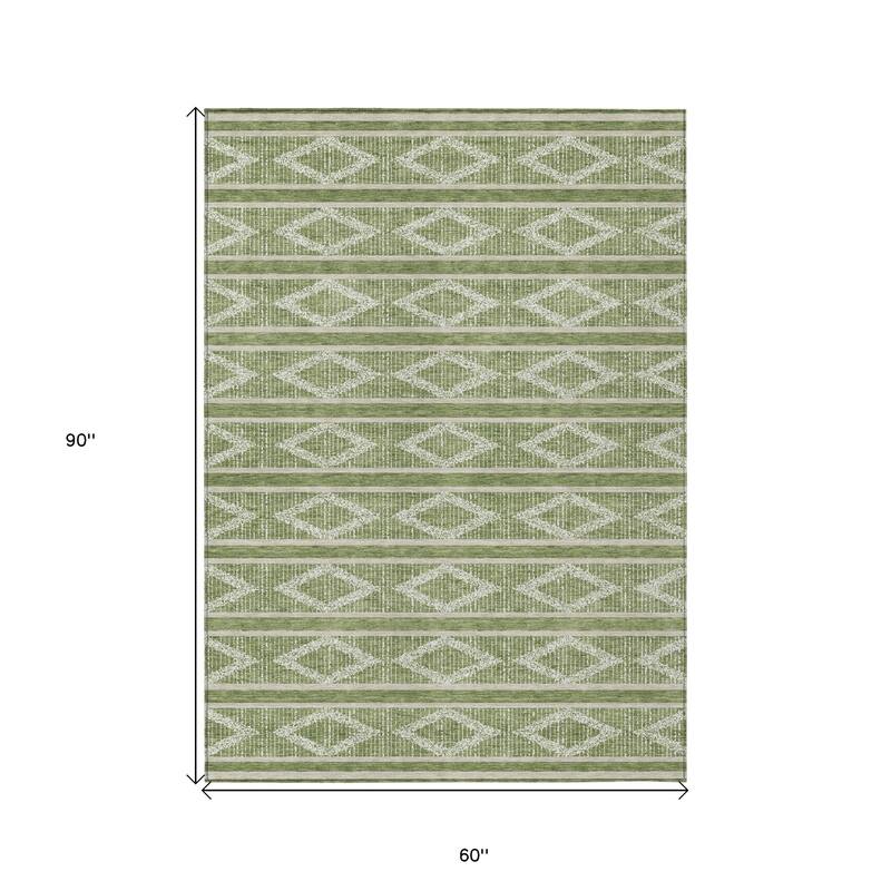 HomeRoots Geometric Transitional Rectangle Outdoor Rug