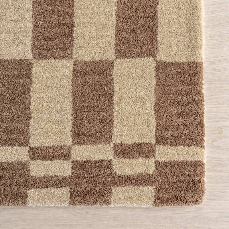 Kia Checkerboard Wool Area Rug