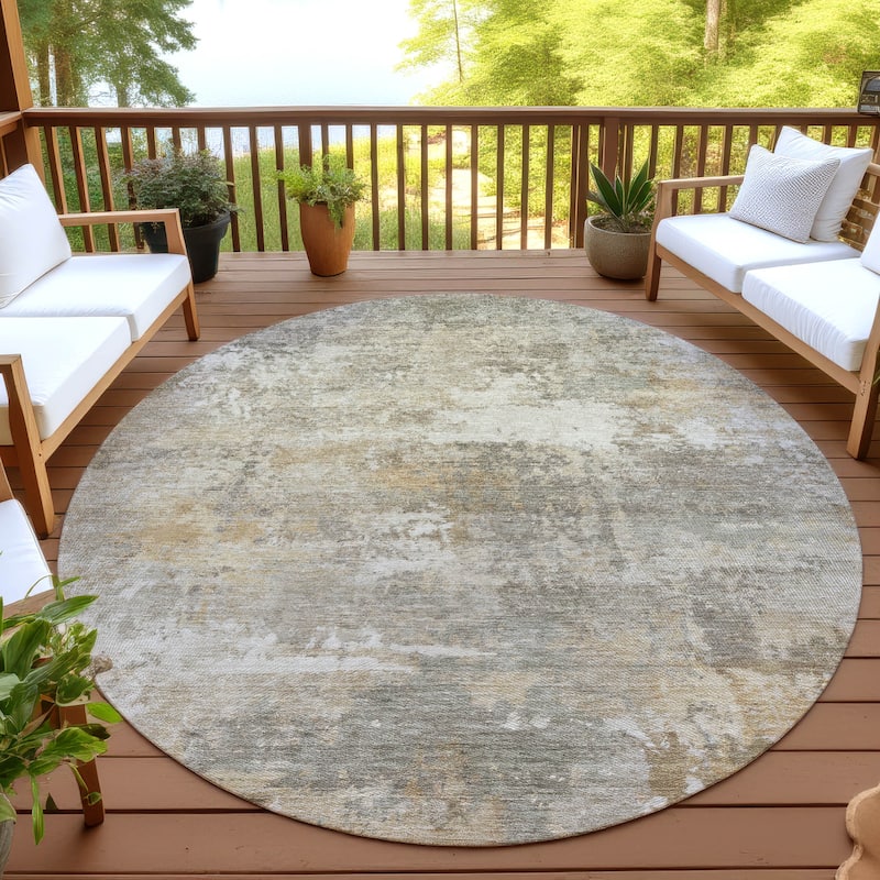 Machine Washable Indoor/ Outdoor Casual Ombre Chantille Rug - Taupe - 8' x 8'