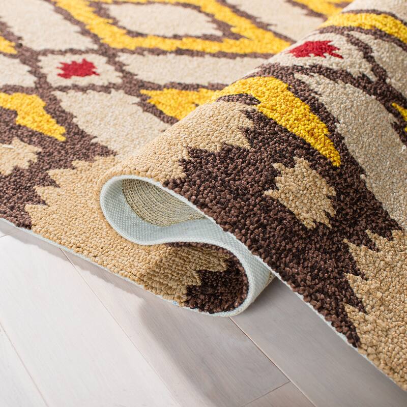 SAFAVIEH Handmade Four Seasons Malwine Floral Rug