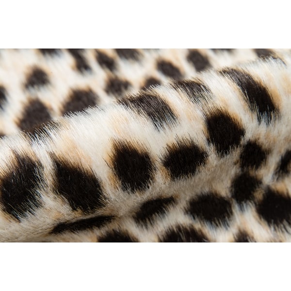 Erin Gates by Momeni Acadia Animal Print Faux Hide Area Rug - 5'3" x 7'10"