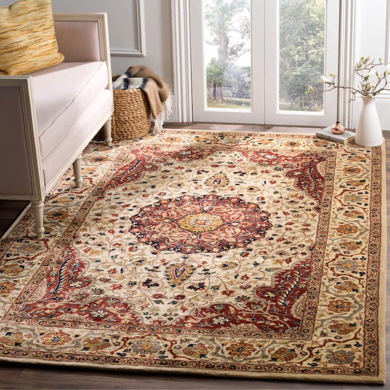 SAFAVIEH Handmade Persian Legend Minola Traditional Oriental Wool Rug