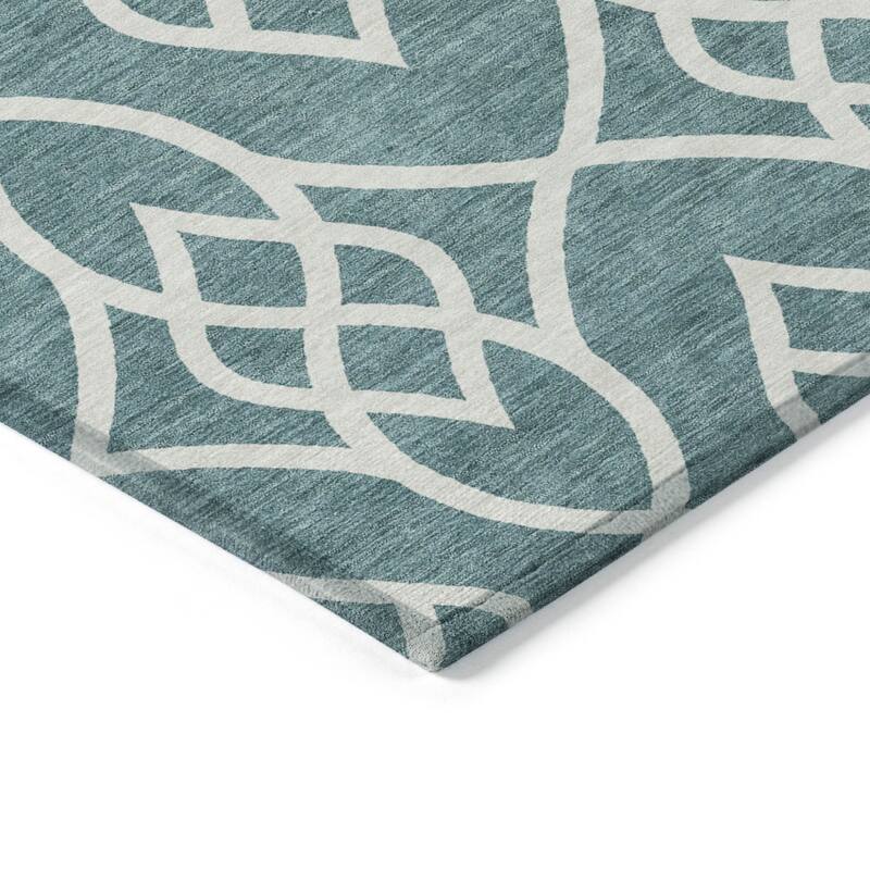 HomeRoots Trellis Transitional Rectangle Outdoor Rug