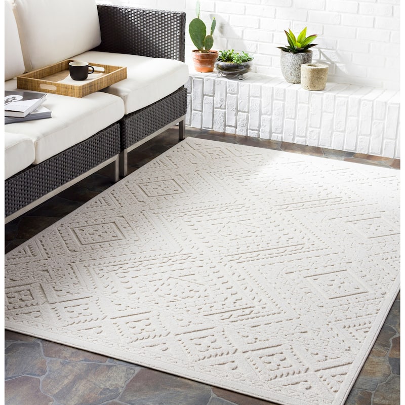 Livabliss Eugenia Cream Geometric Indoor/ Outdoor Area Rug