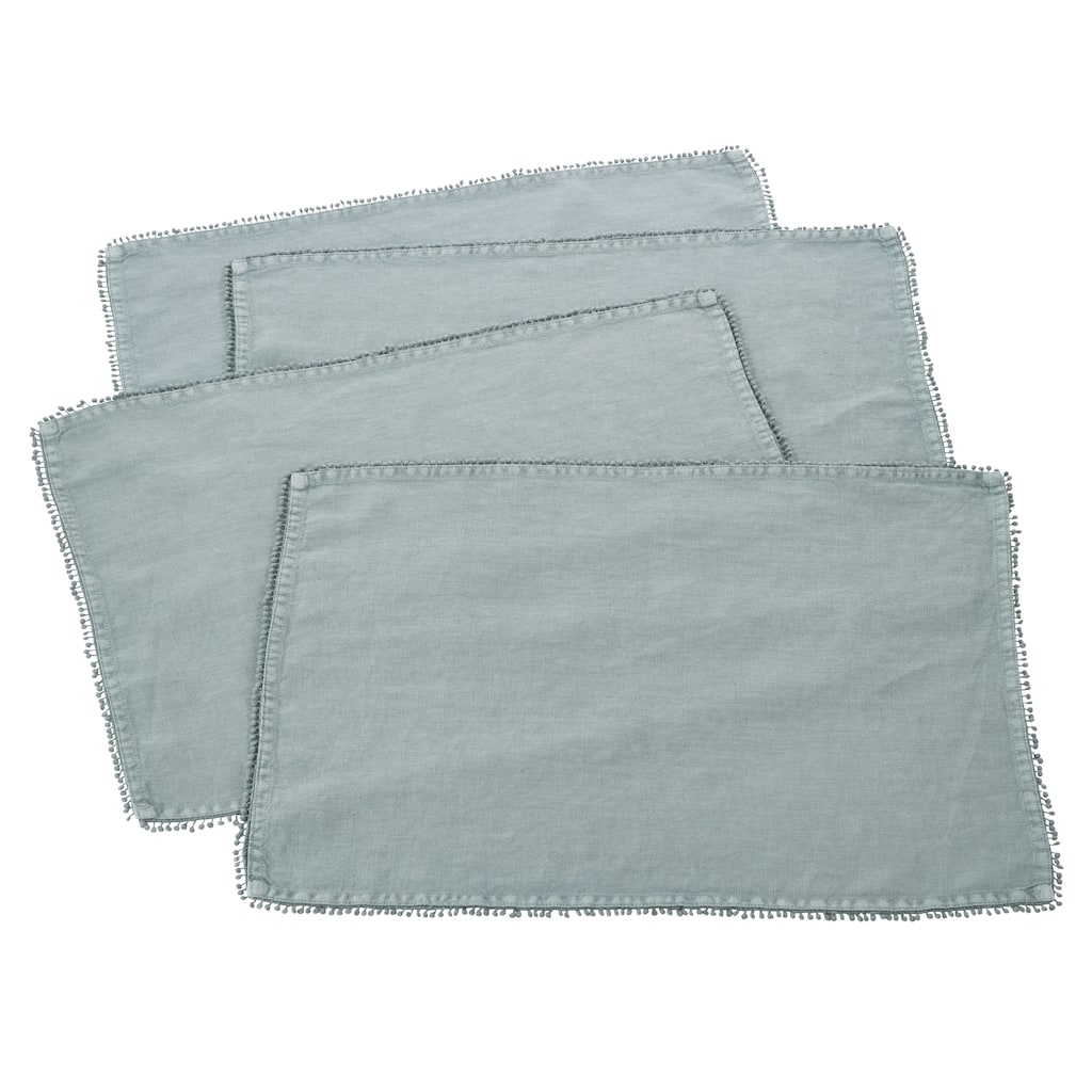 Placemats With Pom Pom Design (Set of 4)