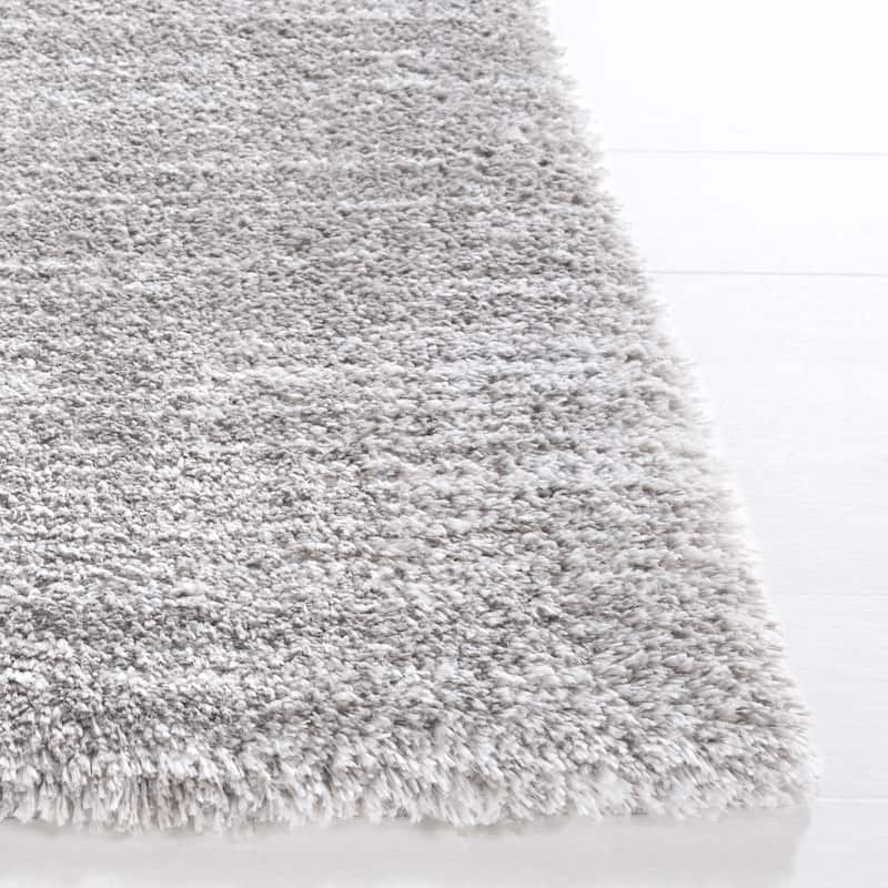 SAFAVIEH Jasmine Renae Glam 1.6-inch Shag Rug - 9' x 12'