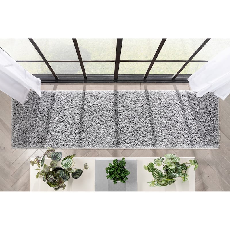 Well Woven Elle Basics Emerson Plain Shag Area Rug