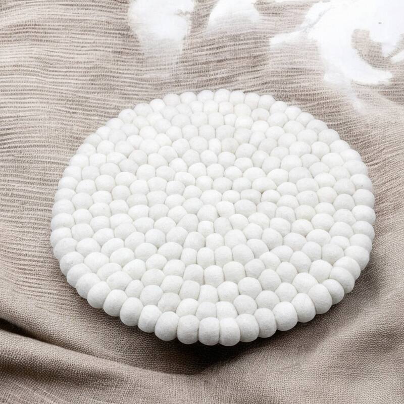 Wool Pom Chairpad/Trivet Dia 13.50 - A - WHITE