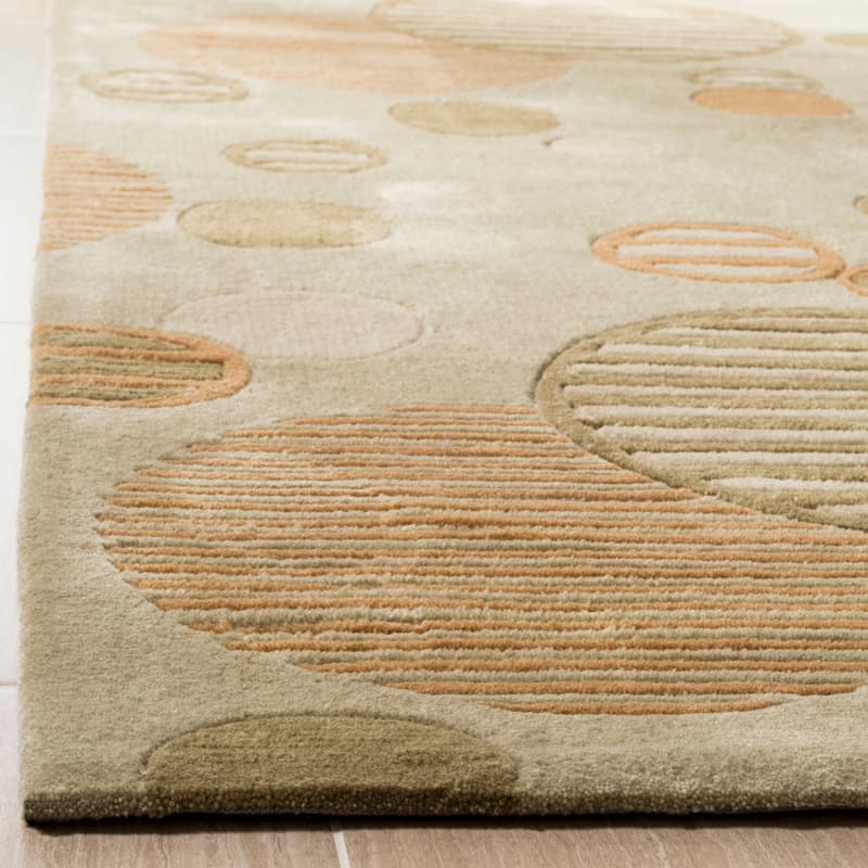 SAFAVIEH Handmade Modern Art Zvetka Modern Polyester Rug