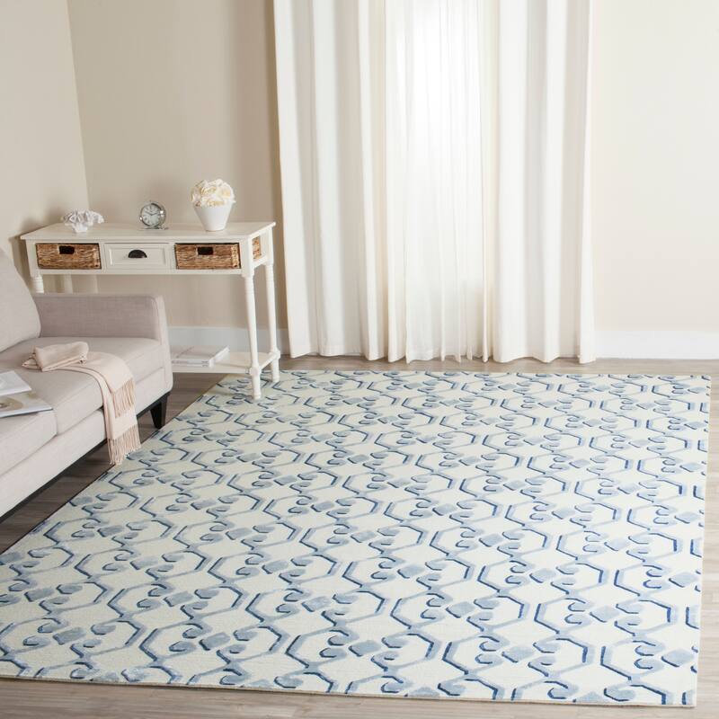 SAFAVIEH Couture Hand-knotted Tibetan Reinie Modern Wool Rug - 8' x 10' - Blue/Ivory