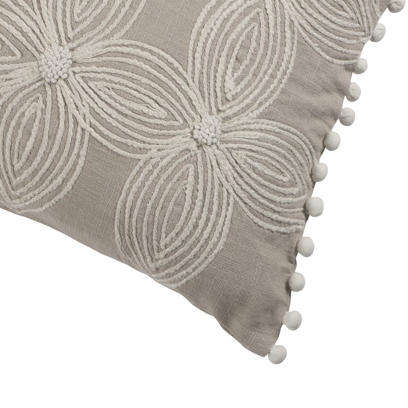 Sevita Handmade Beige/Ivory Floral Cotton Throw Pillow, 16" x 24"