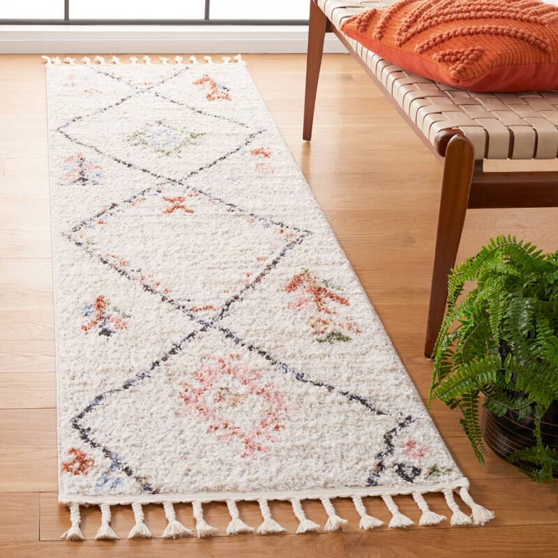 SAFAVIEH Chapel Zekiye Moroccan Boho Rug - 2'2" x 8' Runner - Ivory/Black