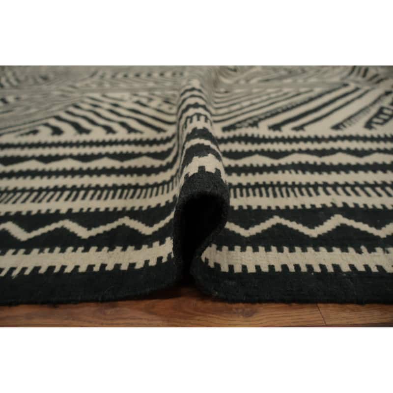 Hand Woven Oriental 100% Wool Carpet Southwestern Tribal Multi-Colored Kilim Area Rug - 10' 3'' X 10' 3''