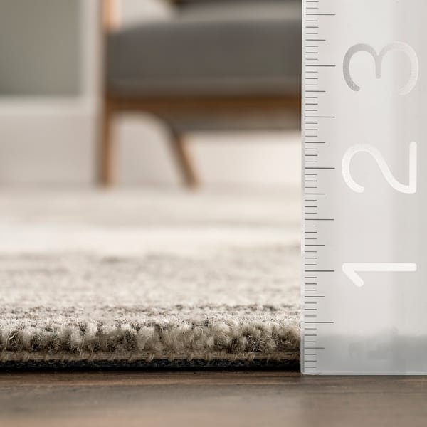 Nuloom Jae Transitional Pebbles Wool Area Rug.