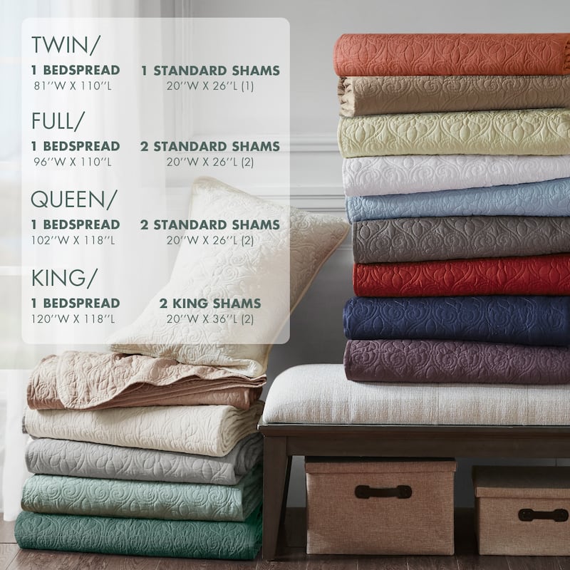 Madison Park Mansfield Reversible Oversized 3-piece Solid Texture Bedspread Quilt Set with Matching Shams