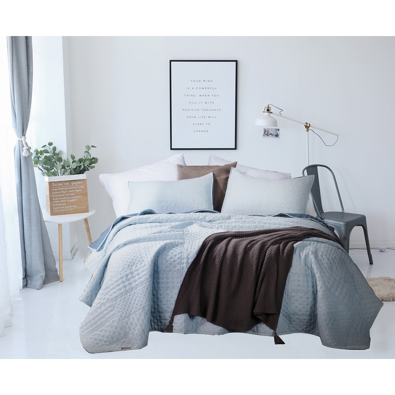 Kasentex Hotel Reversible Quilted Comforter Set 2-tone Grey Border Design 