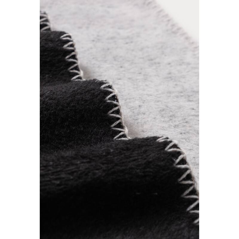 Brooks Brothers Geo Border Throw
