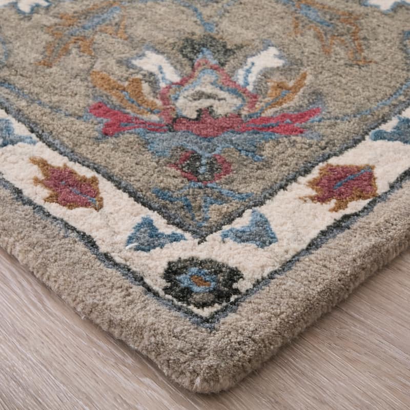 Grand Bazaar Mattias Hand Tufted Oriental Transitional Area Rug