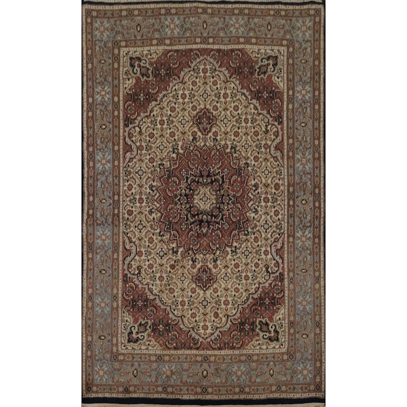 Hand Knotted Oriental 100% Wool Carpet Traditional Floral Beige & Ivories Tabriz Area Rug - 6' 8'' X 4' 9''
