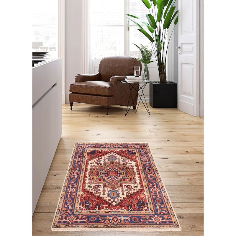 ECARPETGALLERY Hand-knotted Serapi Heritage Cream Wool Rug - 4'1 x 6'0