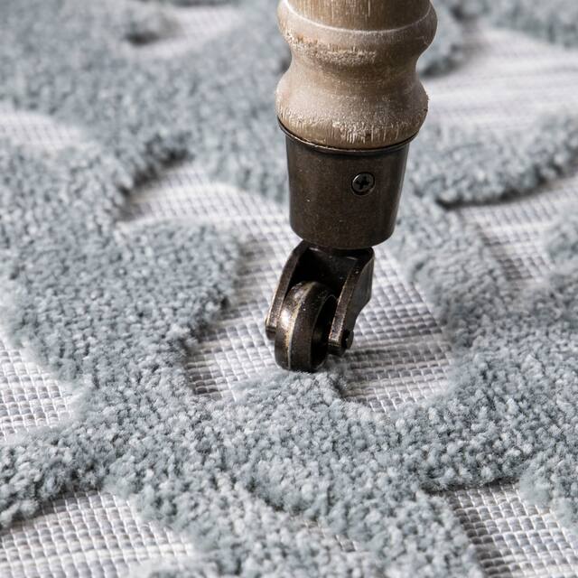 My Texas House by Orian Lady Bird Area Rug
