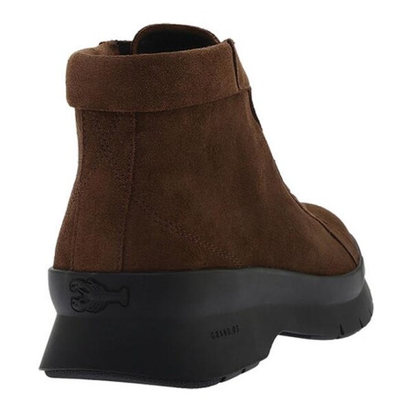 men's pinch utility waterproof chukka boot